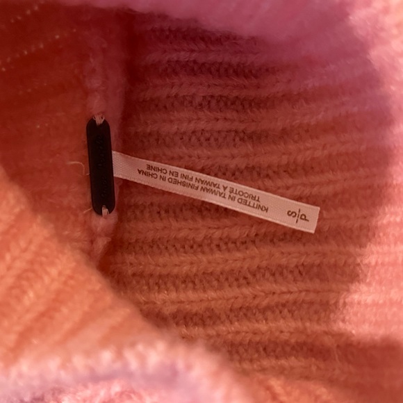 Free People Sweater - Picture 2 of 2